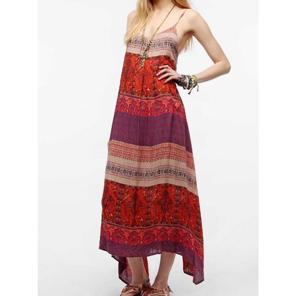 UO Ecote Printed Tie-Back Maxi Dress